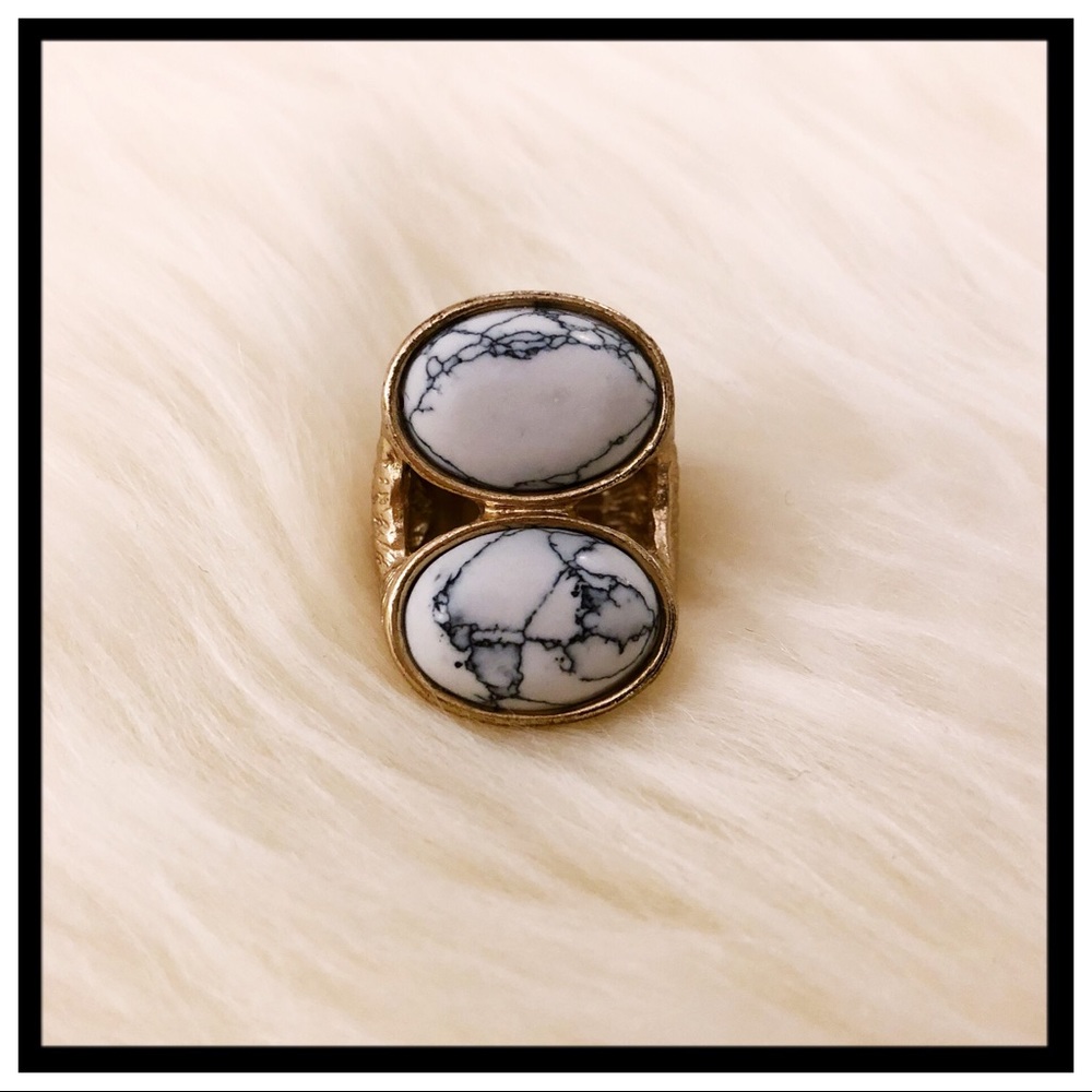 [express] Marble Cocktail Ring